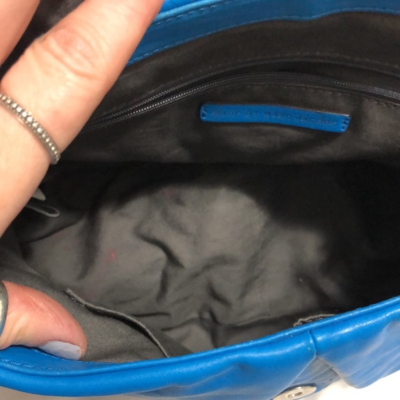 Marc Jacobs , large genuine Italian leather crossbody bag / purse. - Picture 8 of 10